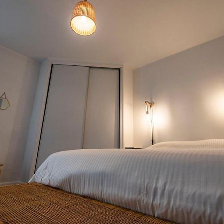 Appartement cosy à 10 min à pieds de la gare Reims Esterno foto