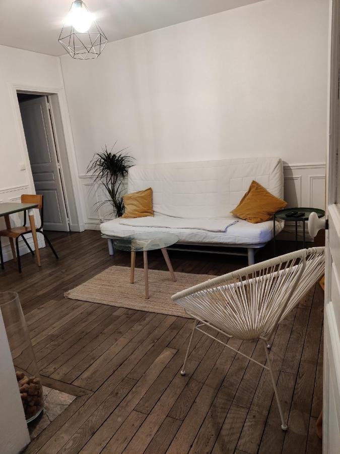 Appartement cosy à 10 min à pieds de la gare Reims Esterno foto