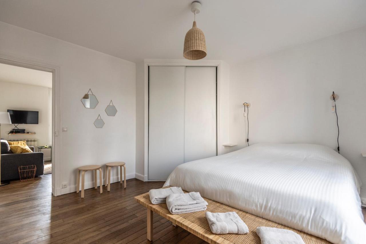 Appartement cosy à 10 min à pieds de la gare Reims Esterno foto