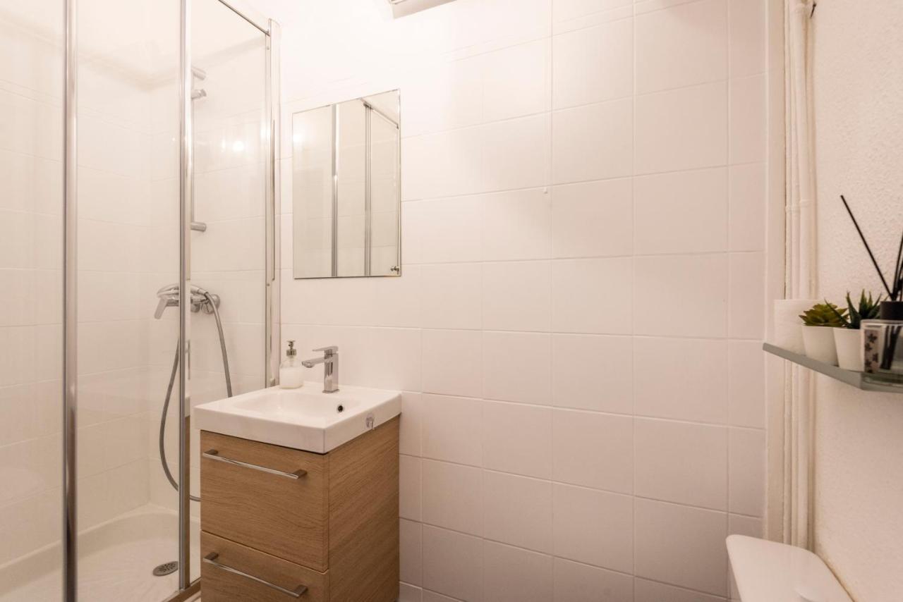 Appartement cosy à 10 min à pieds de la gare Reims Esterno foto